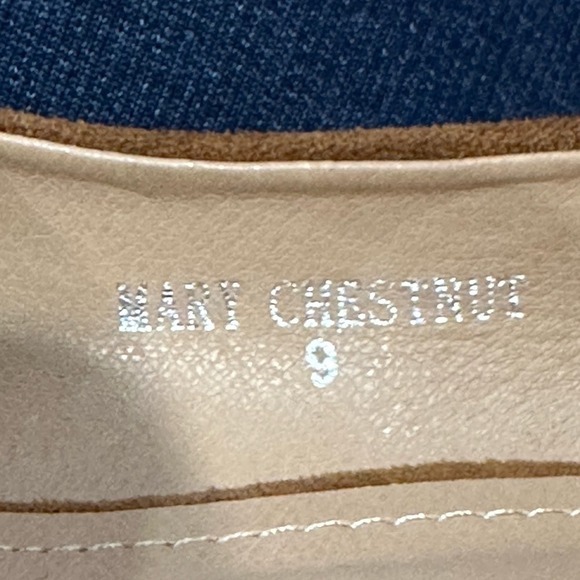 Vici Mary chestnut micro suede woven texture on block heel - Picture 9 of 11